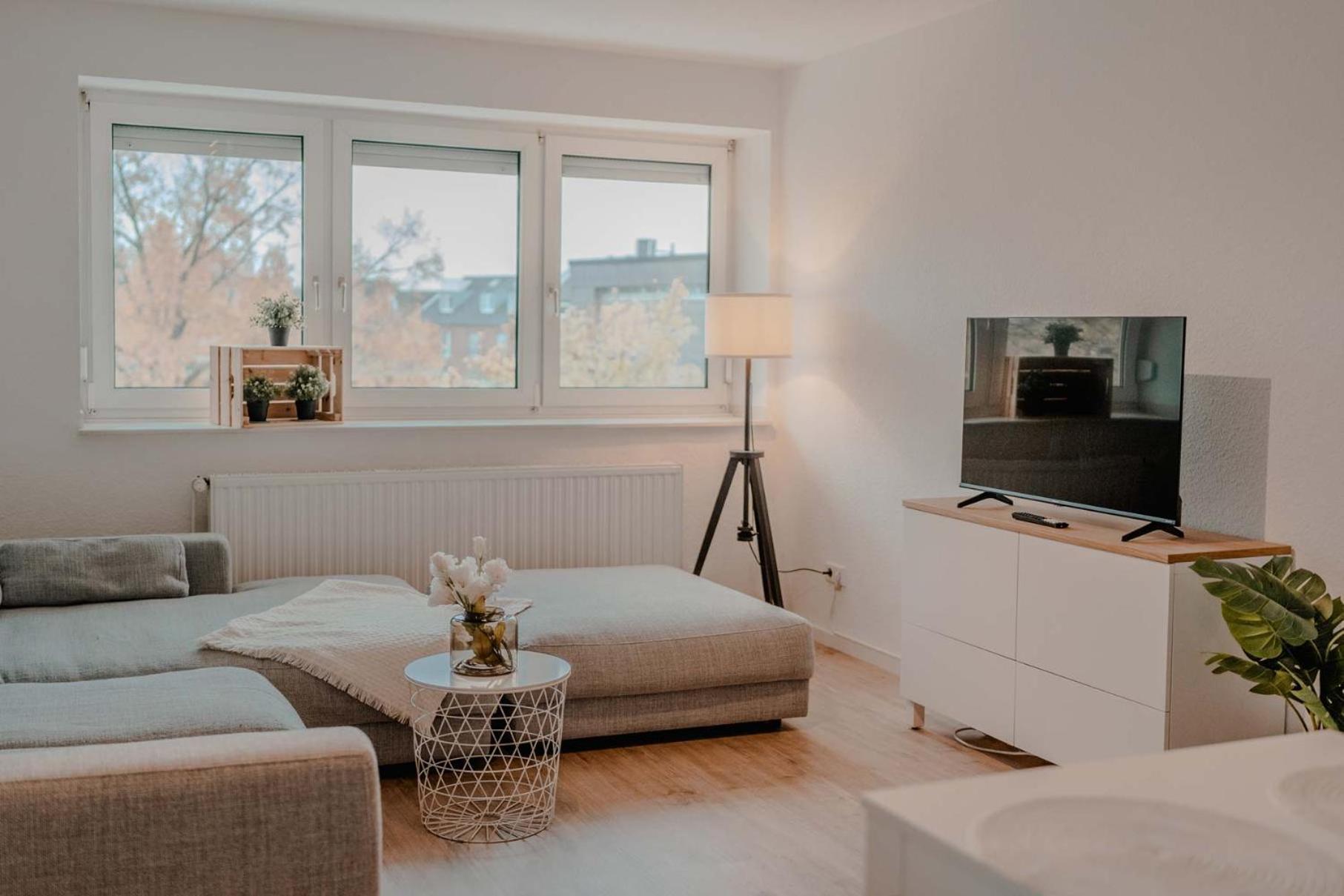 Apartment Mit Kueche, Arbeitsplatz Und Xxl Sofa Neuss Exteriér fotografie